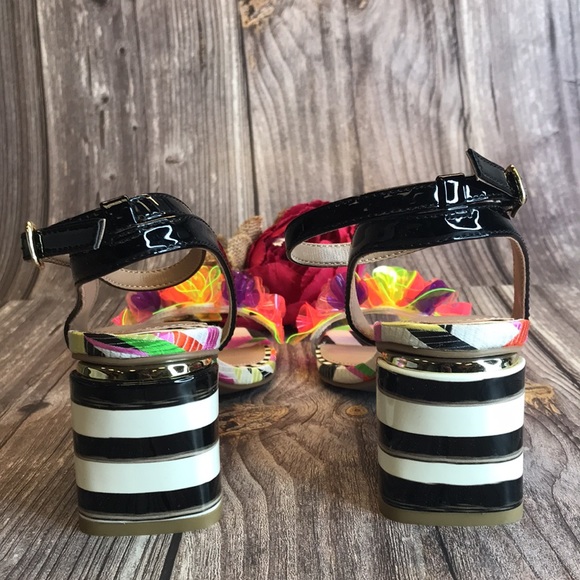 BETSEY JOHNSON Kove Dress Sandal - Picture 5 of 9